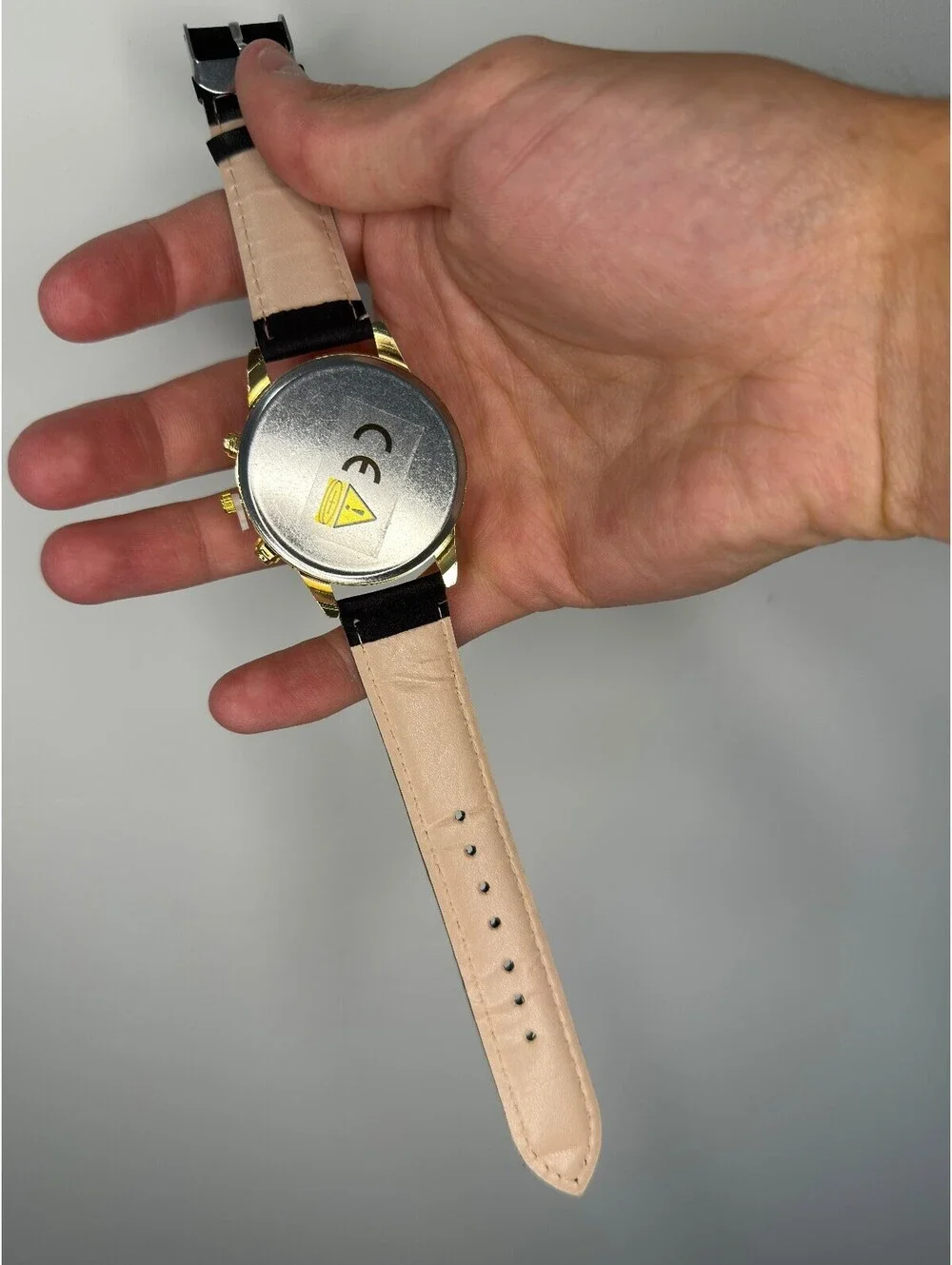Circle Gold Watch Black Strap A-19